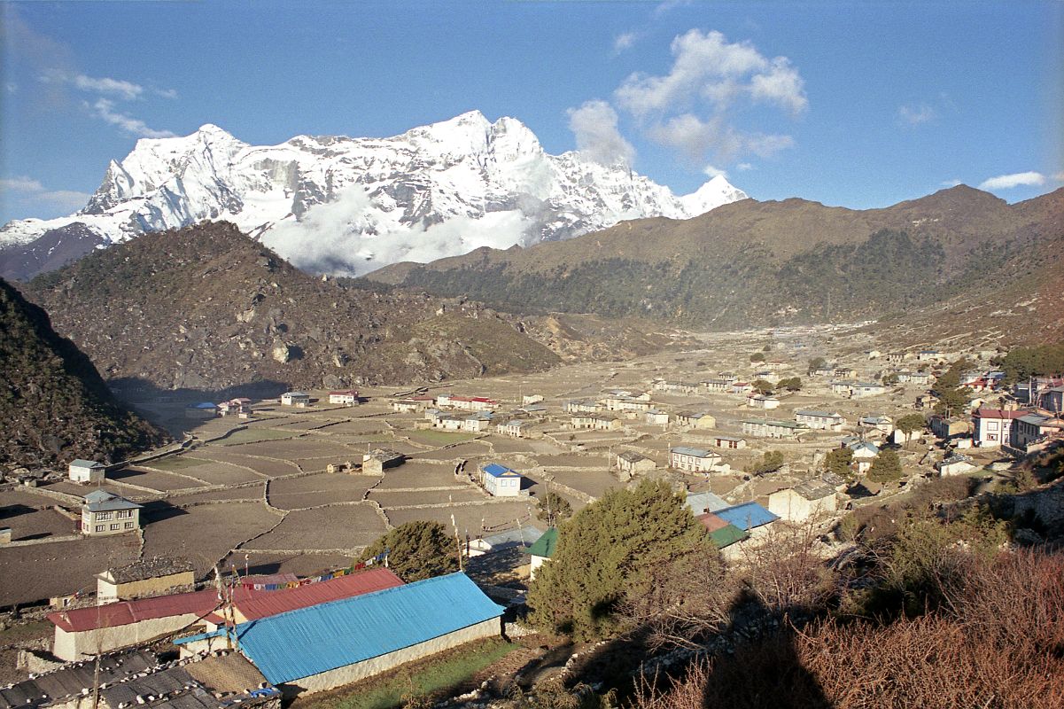 Khumjung 05 Khumjung And Kunde From East With Nupla, Kongde Shar, Kongde Lho, Kongde Nup, And Tengkangpoche Above